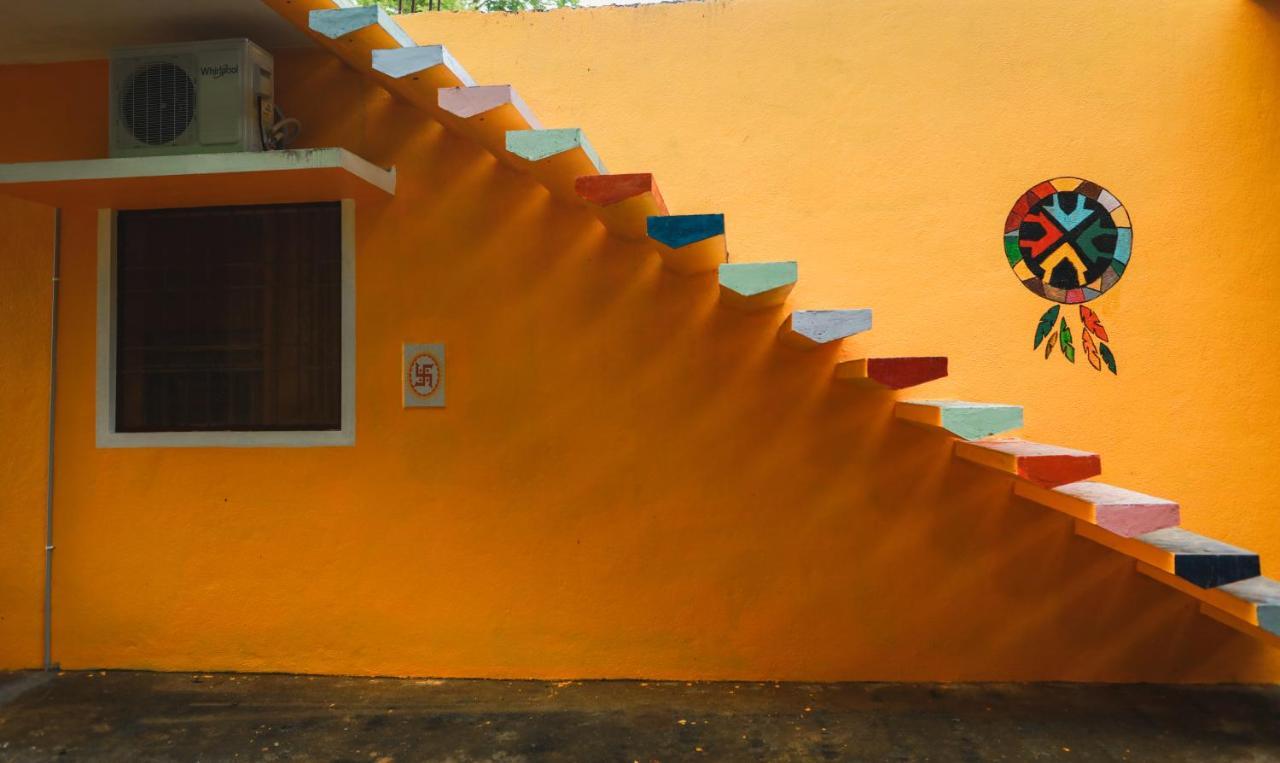 Hostel The Dreamcatcher Auroville Exterior foto